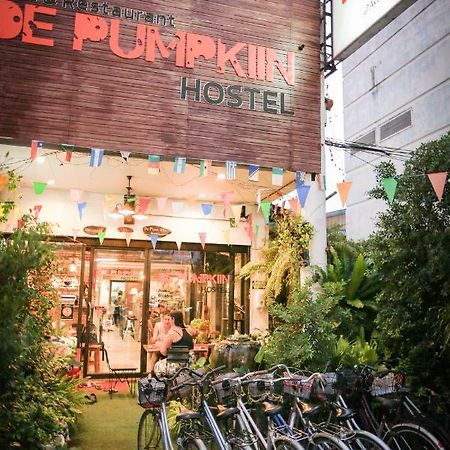 De Pumpkiin Hostel Пра Након Си Аютая Екстериор снимка
