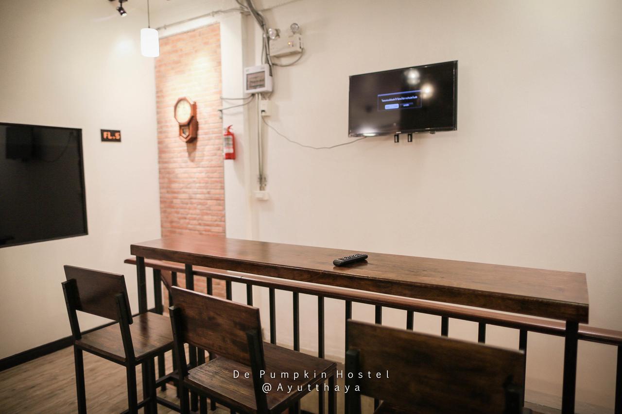 De Pumpkiin Hostel Пра Након Си Аютая Екстериор снимка