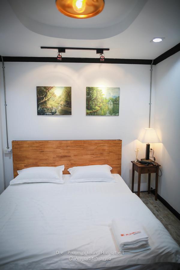 De Pumpkiin Hostel Пра Након Си Аютая Екстериор снимка