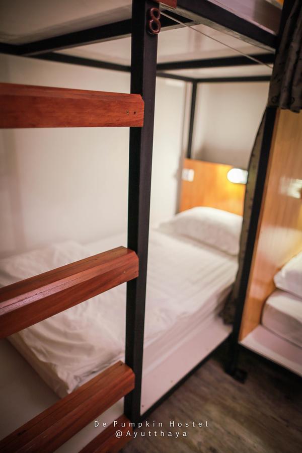 De Pumpkiin Hostel Пра Након Си Аютая Екстериор снимка