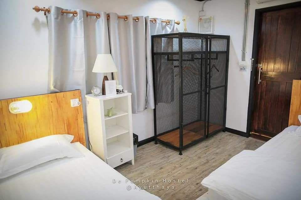 De Pumpkiin Hostel Пра Након Си Аютая Екстериор снимка