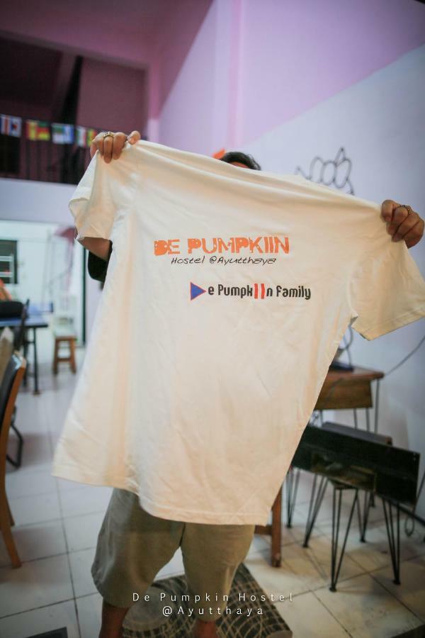 De Pumpkiin Hostel Пра Након Си Аютая Екстериор снимка